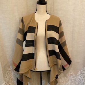 Burberry check print tan camel Charlotte zip cape poncho